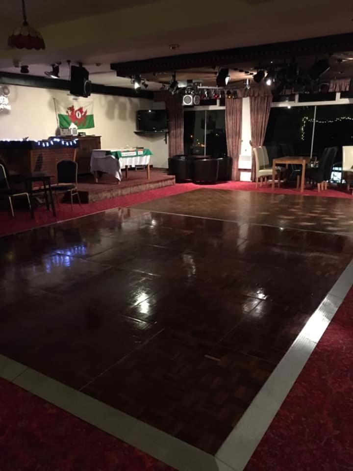 Merlewood Hotel Saundersfoot Buitenkant foto
